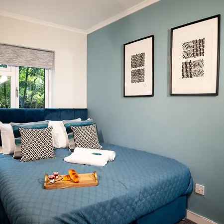 Spacious 4-bed Fast Wifi Parking Contractor Family * Birmingham