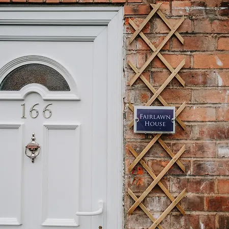 Spacious 4-bed Fast Wifi Parking Contractor Family